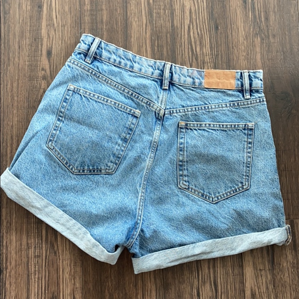 Zara Mom Fit Denim Shorts